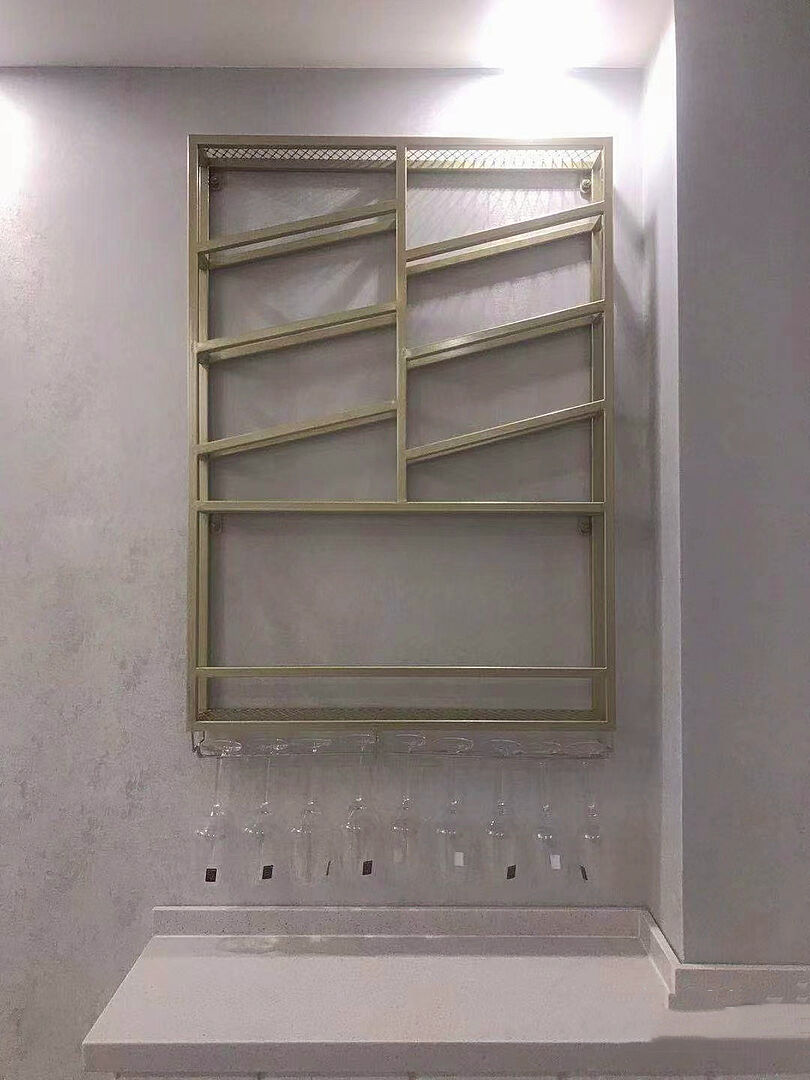 Estante industrial de pared para vino, botellero metálico negro con capacidad para 6 botellas y 2 estantes.