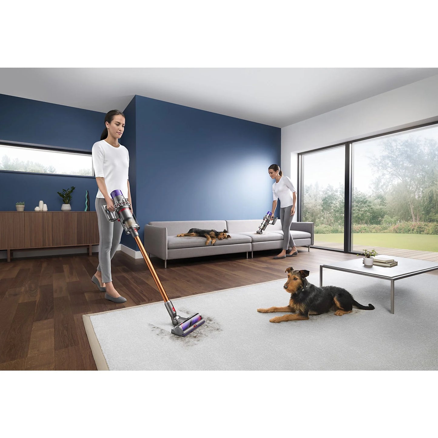 Dyson Cyclone V10™ Absolute cordless stick vacuum with 150 AW suction power and cyclonic technology in nickel color.