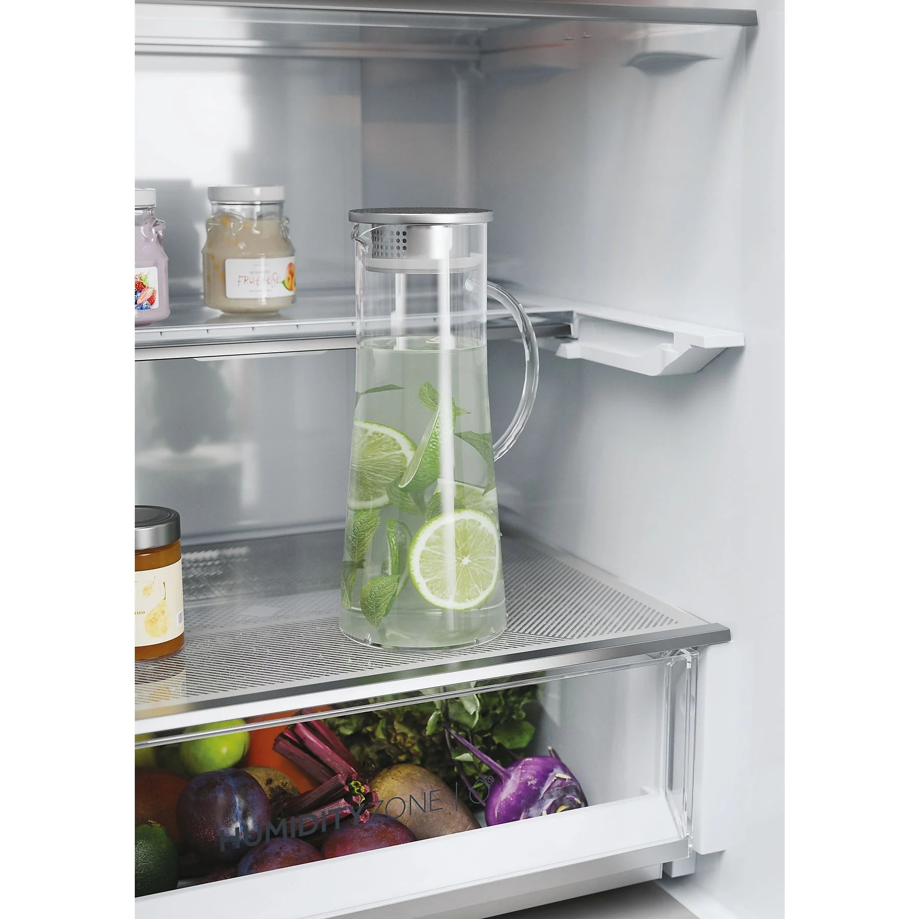 Haier Combi 3D 60 Series 5 refrigerator with No Frost, 205 cm height, 414 l capacity, and Wi-Fi connectivity in Inox finish.