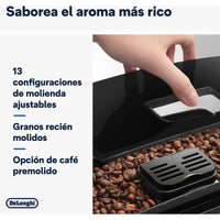 De'Longhi Magnifica S ECAM22.113.B superautomatic coffee maker with grinder, steam wand, and black finish.