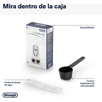 De'Longhi Magnifica S superautomatic coffee machine in black with integrated grinder and steam wand.