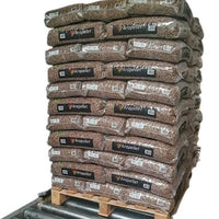 Palet de Pellet ARAPELLET with 77 bags, each 15 kg, stacked neatly for efficient storage and easy access.