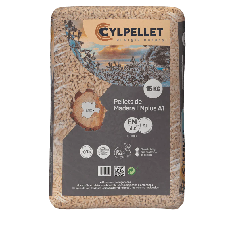 Palet de Pellet CYL with 25 bags of 15 kg pellets, featuring Din Plus certification and low ash content.