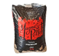Palet de Pellet MAGNUS with 70 bags, showcasing high heat output and low ash content in a stacked arrangement.